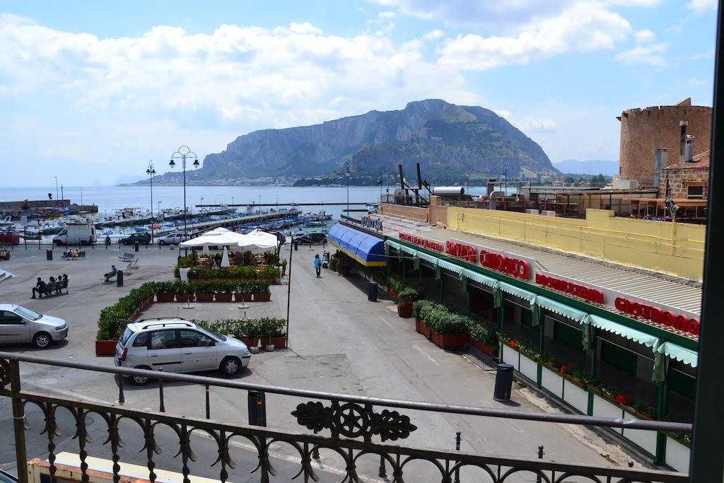 Mondello Holidays Ruang foto